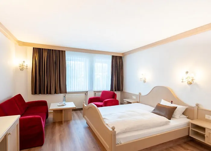 Eisensteiner Hof 3*