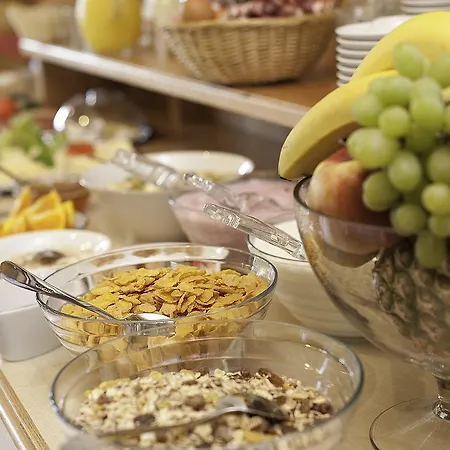 Hotel Eisensteiner Hof 3*