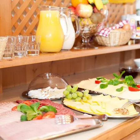 Eisensteiner Hof Hotel 3*