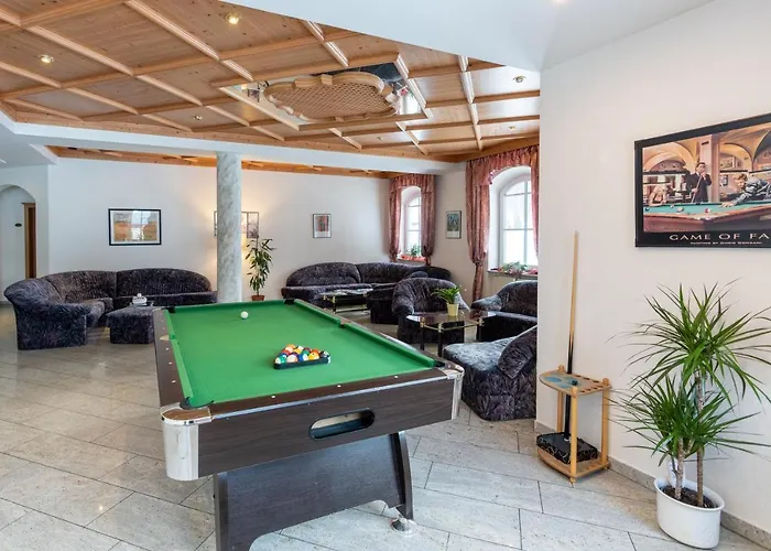 Eisensteiner Hof فندق بايريش أيزنشتاين